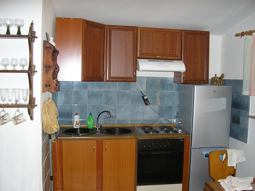 Apartment Bilic كلينوفيتسا الغرفة الصورة